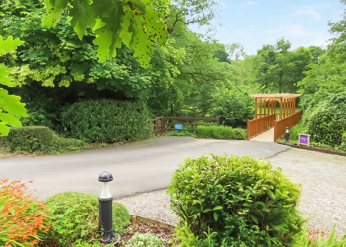 Herons Brook Retreat Lodges, lodge park near Narberth, Pembrokeshire