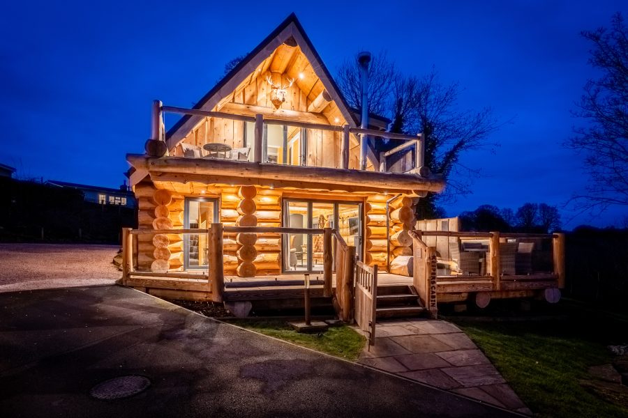 Keepers Cabin, cabin near Addingham, West Yorkshire