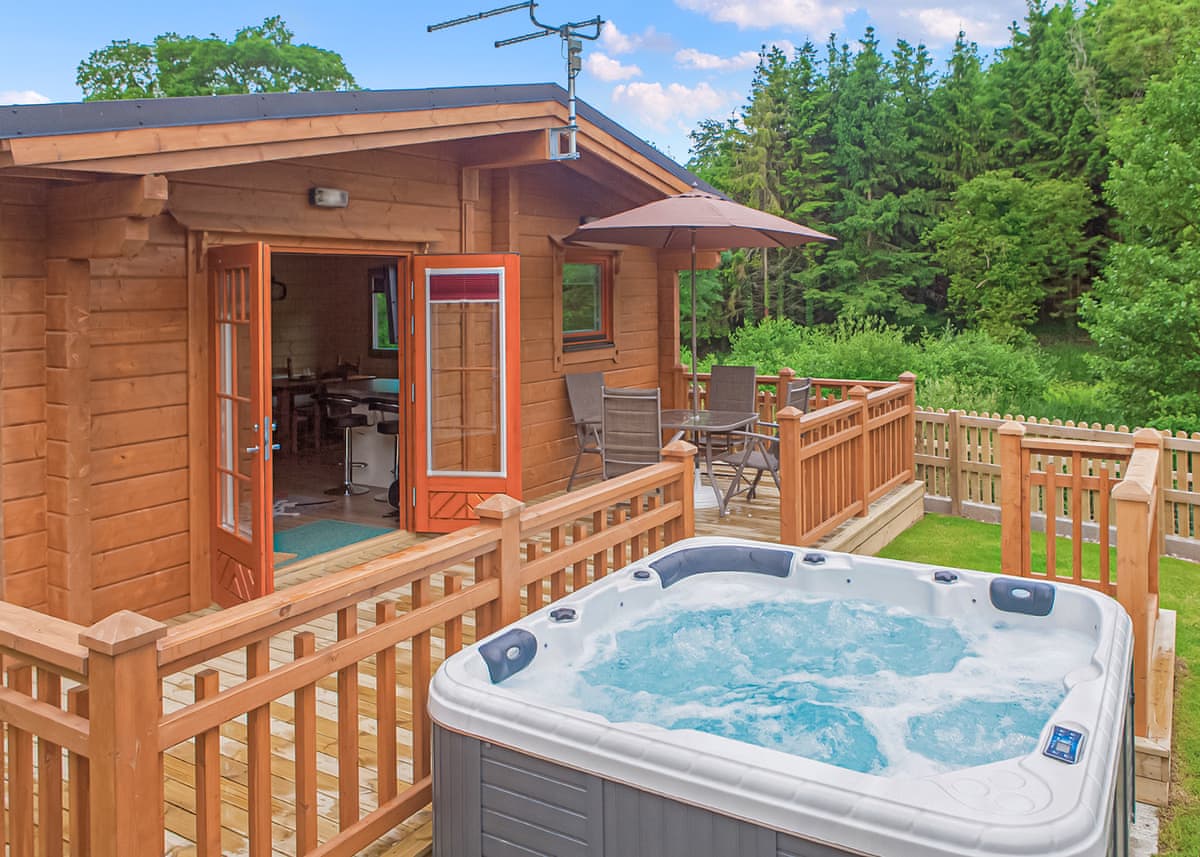 Kingsford Farm Lodges, lodge park near Longdown, Devon
