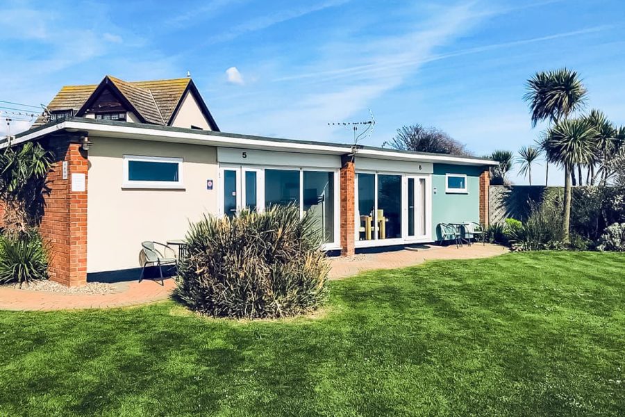 No 5 Barton Chalet at Beachside Holidays, chalet near Winterton-on-Sea, Norfolk