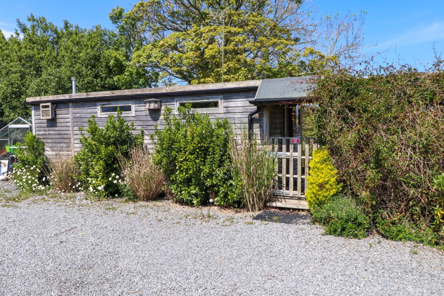 The Cabin, cabin near Amlwch, Isle of Anglesey