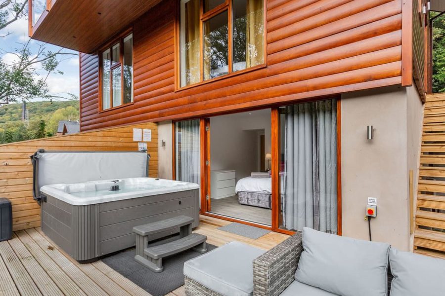 Waterside Lodge Five at Ashgrove Leisure, lodge near Holmfirth, West Yorkshire