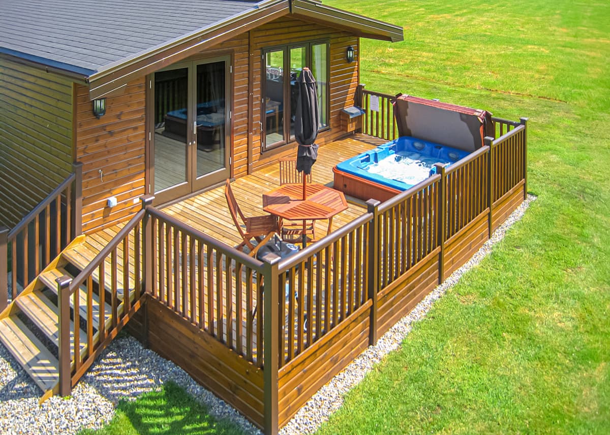 Wighill Manor Lodges, lodge park near Wighill, North Yorkshire