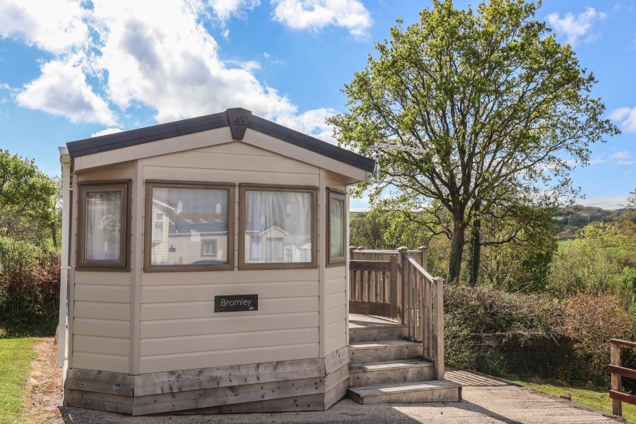 Willow’s Leap, lodge near Uplyme, Dorset