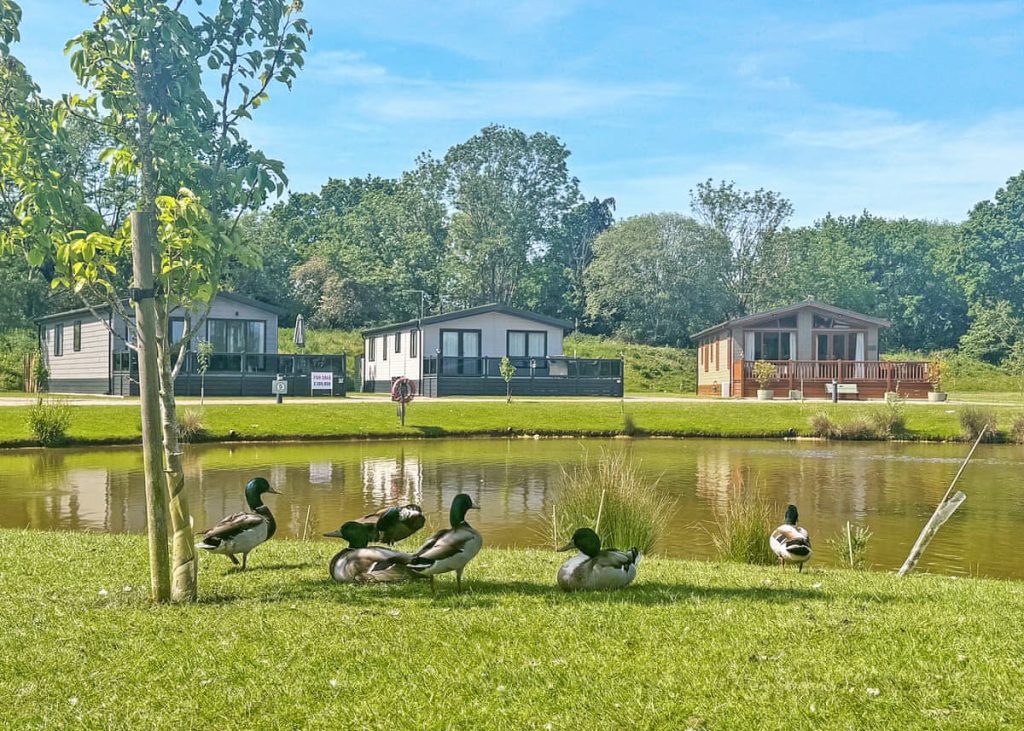 Yaxham Waters, lodge park near Yaxham